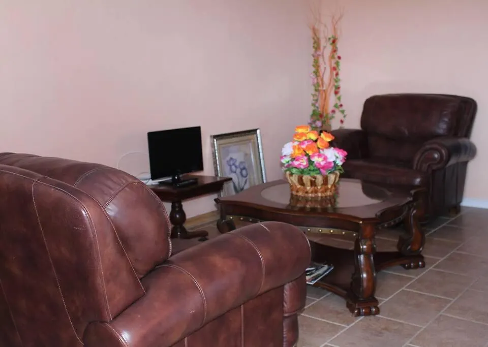 Belle View Apartment Villa- Lilac Laborie 0*,